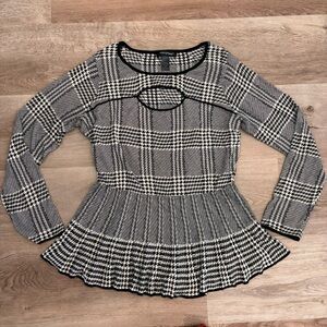 Ashley Stewart Peplum Herringbone Cut Out Top 18/20